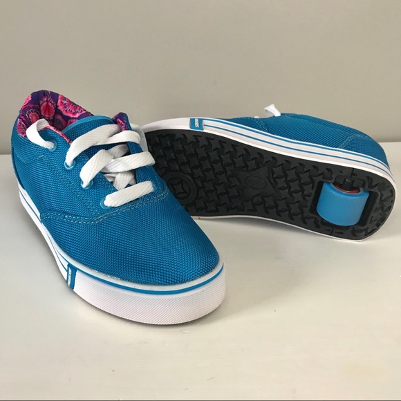 teal heelys